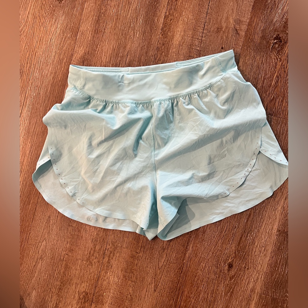Lululemon HR Fast and Free Running shorts